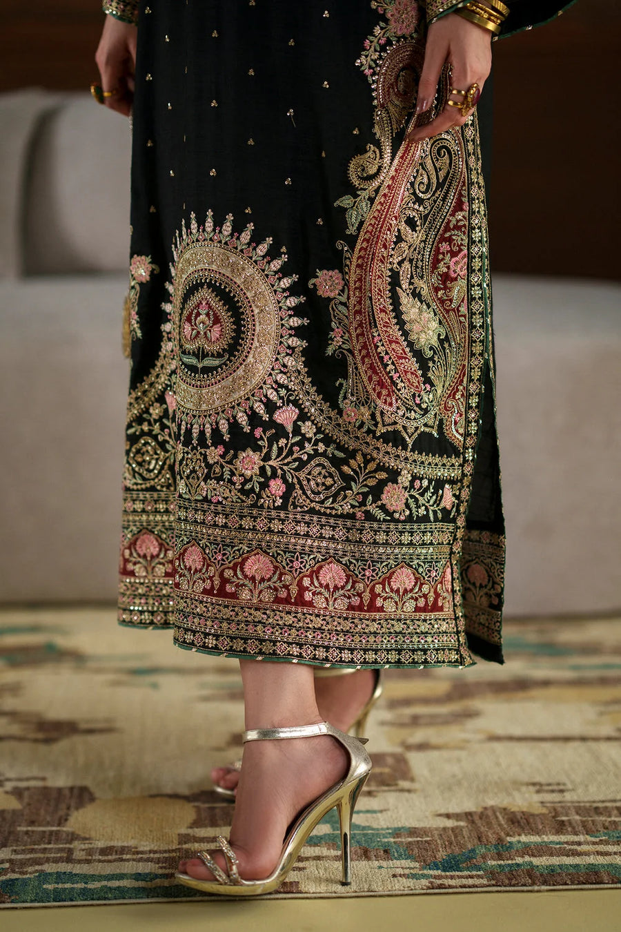 ETHNIC HEAVY EMBROIDERED SILK UNSTITCH 3PC KAFTAN