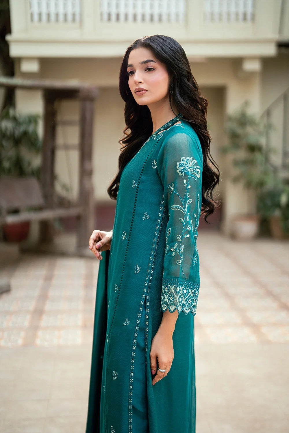AZURE CHIFFON EMBROIDERED UNSTITCHED 3PC SUIT