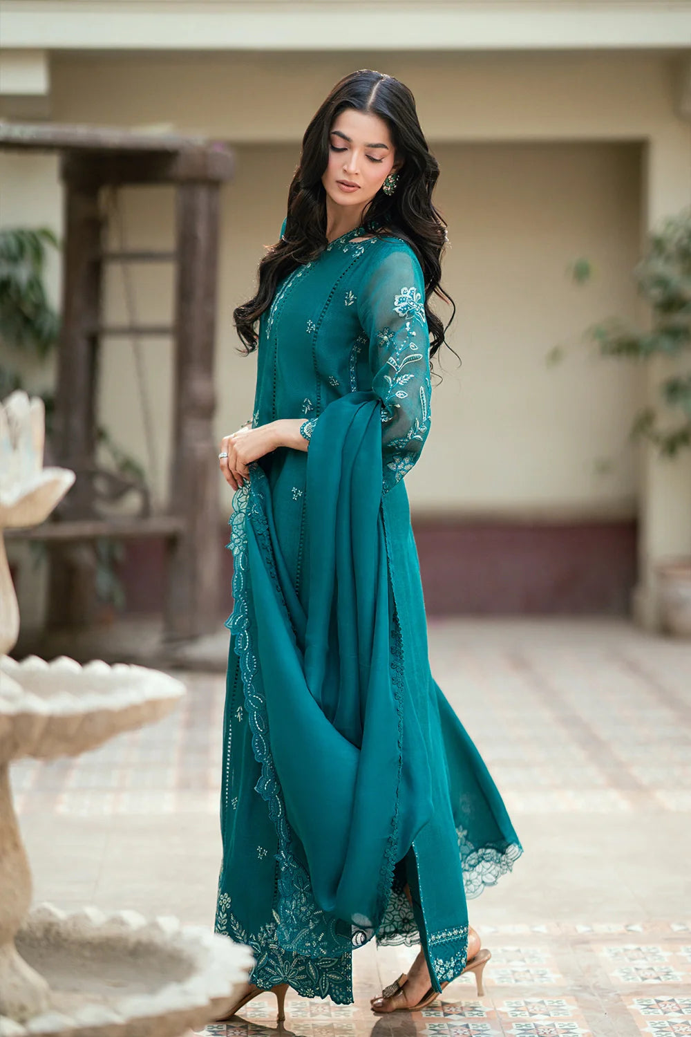 AZURE CHIFFON EMBROIDERED UNSTITCHED 3PC SUIT